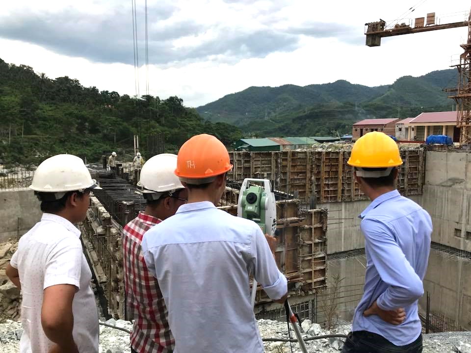 Vai trò máy toàn đạc trong xây dựng