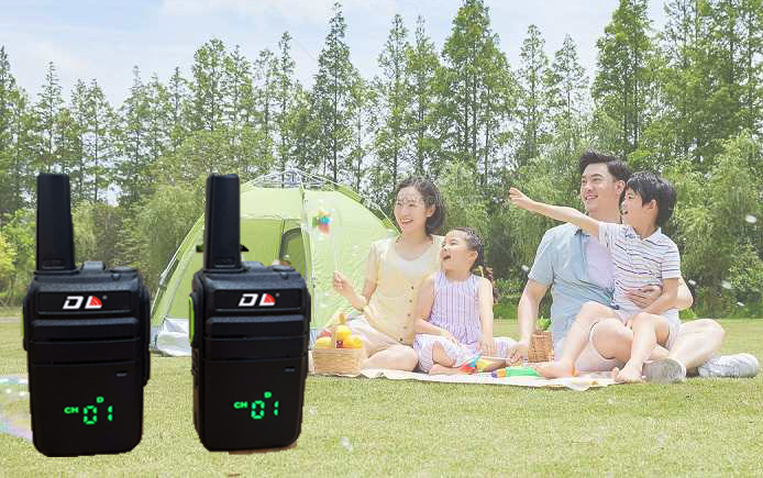 Máy bộ đàm gia đình đang dần trở nên phổ biến và hữu dụng