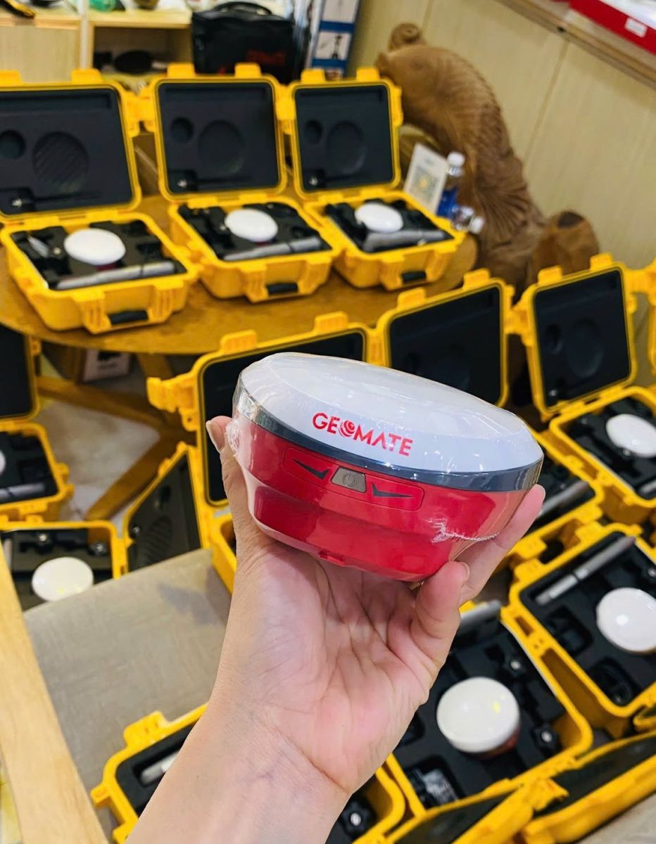 Địa Long – Đơn vị phân phối máy GPS RTK chính hãng hàng đầu.
