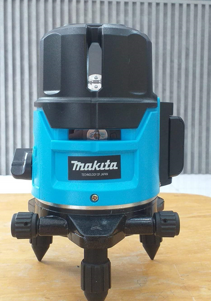 Giá bán máy Laser Makita